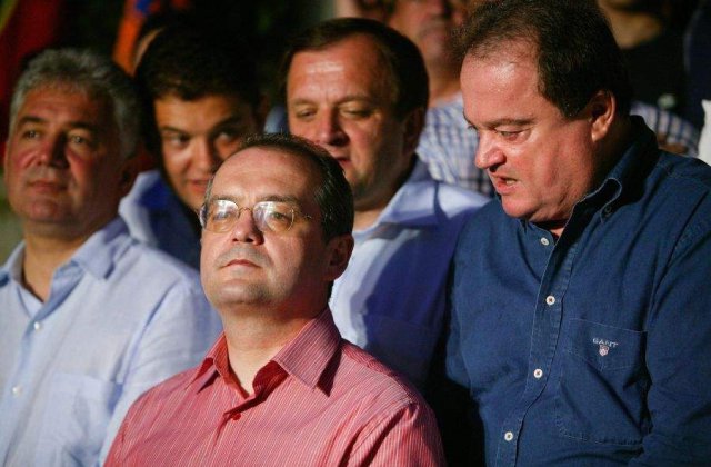 Geoana: Guvernul Boc va fi bazat pe votul tradatorilor si pe "o majoritate putreda"