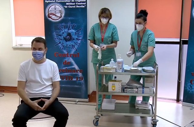 VIDEO Miniștri Guvernului Cîțu s-au vaccinat anti-COVID
