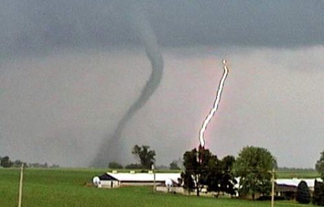 Sase persoane au murit in urma intemperiilor din Turcia