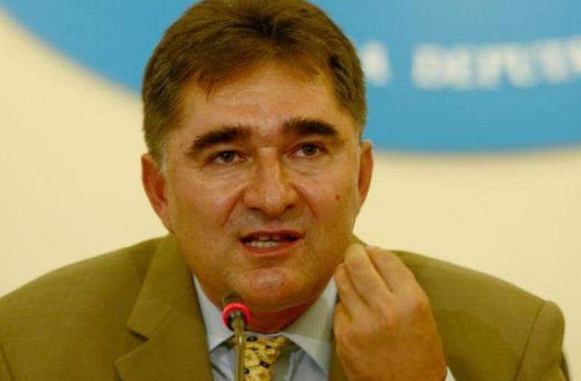 Ghise isi cere scuze in scris pentru ca a cerut demisia lui Ponta