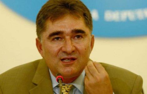 Ghise isi cere scuze in scris pentru ca a cerut demisia lui Ponta