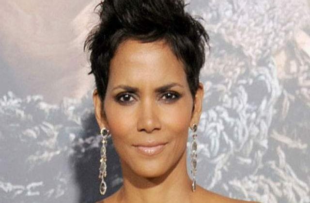 Martinez a confirmat ca va avea un baietel cu Halle Berry