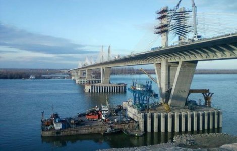 Cat vor plati soferii pentru a trece peste podul de la Calafat-Vidin