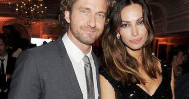 Gerard Butler recunoaste ca s-a despartit de Madalina Ghenea