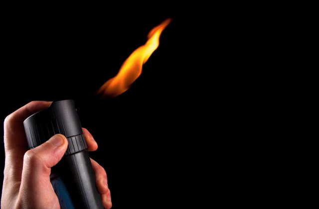 Siguranța pe primul loc! 5 lucruri din casele noastre care ar putea lua foc dacă nu suntem atenți