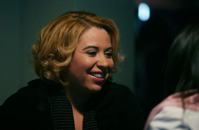 Oana Roman, terorizata cu injuraturi prin sms