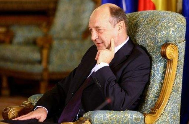 Basescu, al doilea mandat la Cotroceni. Ce le promite romanilor?