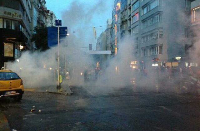 AFP: Politia turca a evacuat total parcul Gezi din Istanbul