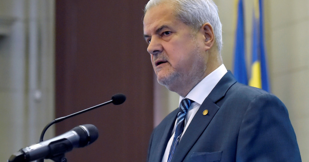 Adrian Năstase, atac dur la adresa Guvernului: „Constituția este ignorată”