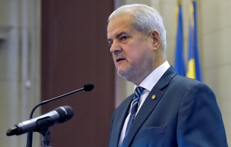 Adrian Năstase, atac dur la adresa Guvernului: „Constituția este ignorată”