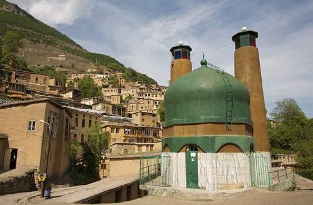 Ayatollahul disident Montazeri tulbura linistea iranienilor si dupa moarte