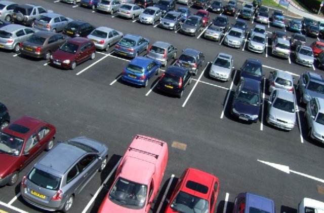 Vanzarile de autovehicule noi au scazut cu 18,6% in primele cinci luni