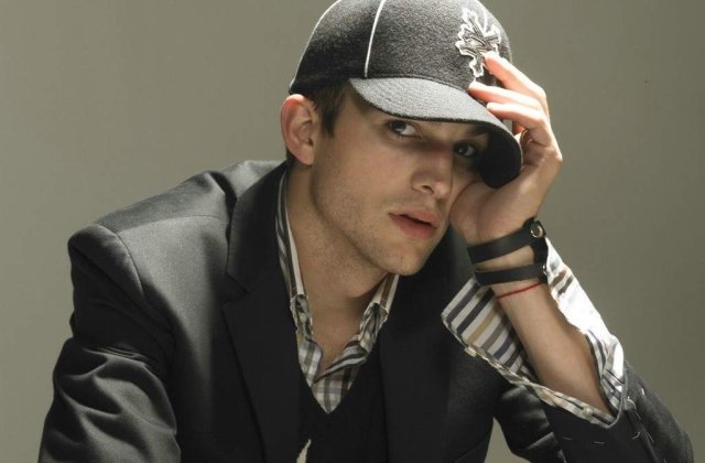 Demi Moore face dezvaluiri jenante despre penisul lui Kutcher