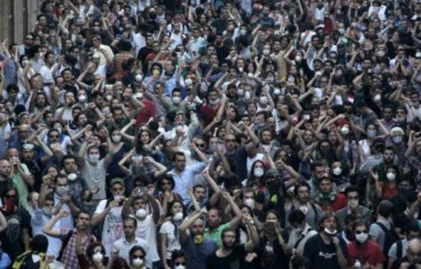 Bloomberg: Golaniada din Romania poate fi o lectie pentru Turcia