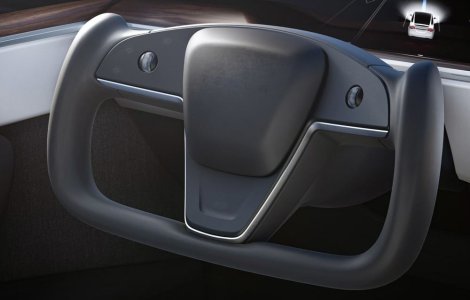 America: Investigații privind siguranța noului volan instalat de Tesla