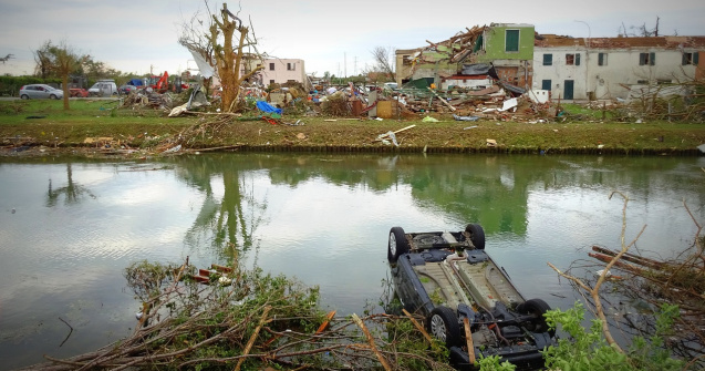 Fiji: Un mort și cinci dispăruți în urma ciclonului tropical Ana