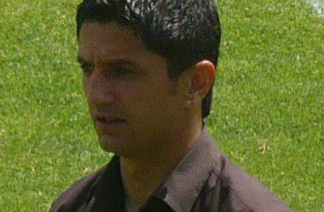 Lupescu: "Lucescu are contract ferm, nu are cum sa plece la Unirea si nici sa antreneze in paralel"