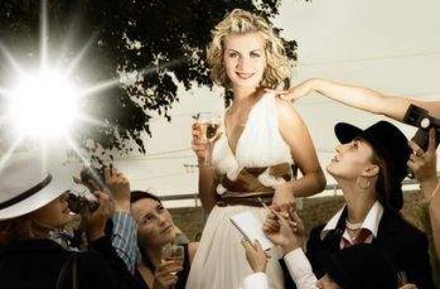 Fii regina serii la petrecerea de Revelion!