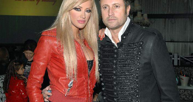 Botezatu i-a oferit iubitei un inel cu briliante