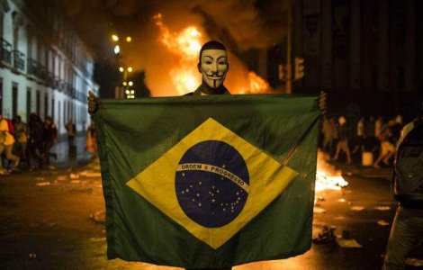 Violente in Brazilia, in pofida scaderii a tarifului la transporturi