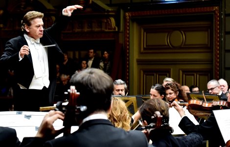 Filarmonica Brșov își deschide din nou porțile