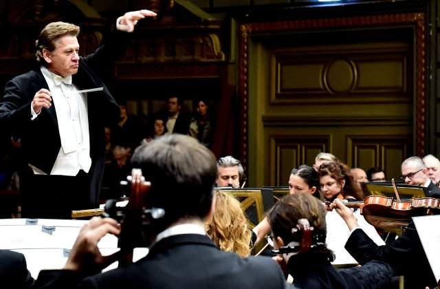 Filarmonica Brșov &icirc;și deschide din nou porțile și va putea fi ocupată &icirc;n proporţie de 30%