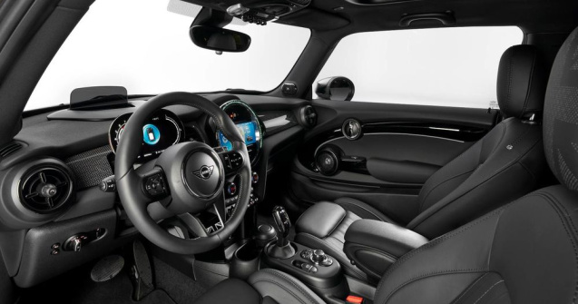 Mini elimină definitiv pielea din interiorul viitoarelor modele