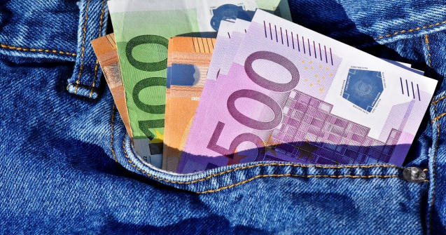 Bulgaria, Ungaria și România, pe ultimele locuri în UE la salariul minim