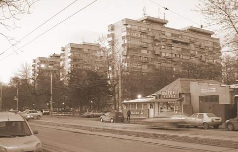 Edilii Capitalei au astupat gropile de pe 21 de artere