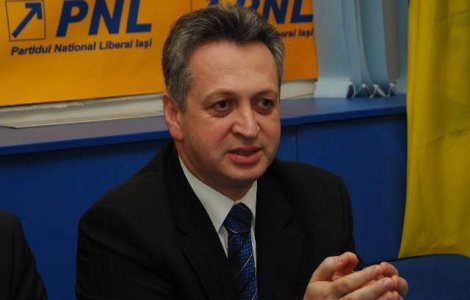 Fenechiu a prezentat bilantul la sase luni in fruntea Ministerului Transporturilor