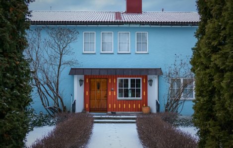 Cum să rămâi în siguranță atunci când te muți la casă