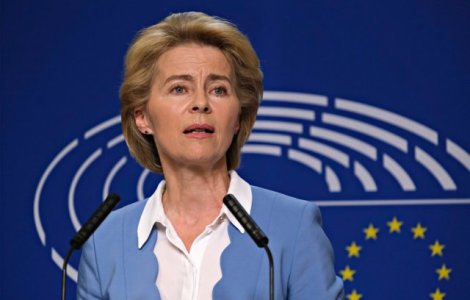 Ursula von der Leyen a recunoscut că s-au făcut greşeli în strategia de vaccinare a UE