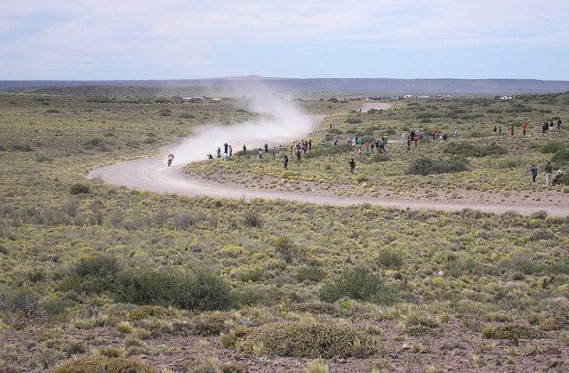 Dakar: Pilotul Mirco Schultis s-a retras dupa ce a accidentat mortal un spectator
