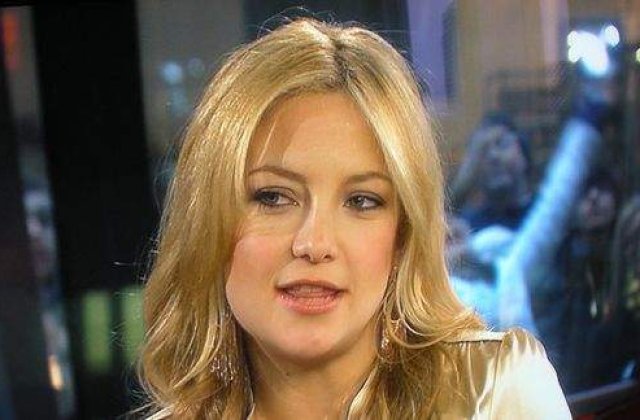 Kate Hudson e geloasa pe Madonna