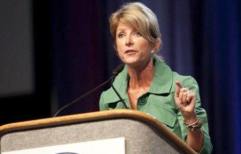 Sesiune maraton pentru drepturile femeilor