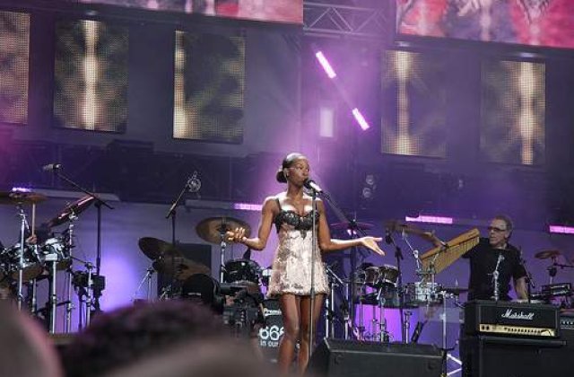 50 Cent ravneste la Jamelia