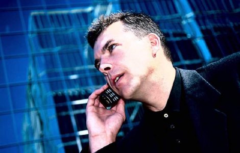 Tarifele de roaming scad de la 1 iulie 2013