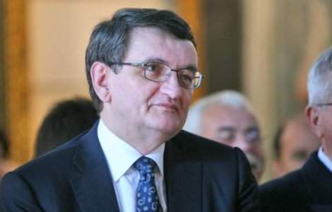 Fostul premier Victor Ciorbea a fost audiat la Parchetul ICCJ