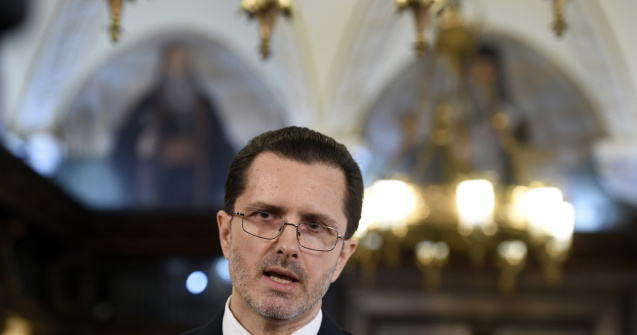 Bănescu, după petiția de schimbare a ritualului de botez: „Desfășurarea unui ritual religios ține de responsabilitatea Bisericii”