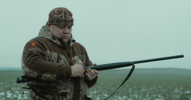 Amendă uriașă pentru un tânăr prins la braconat! Ce sumă e obligat băiatul să achite