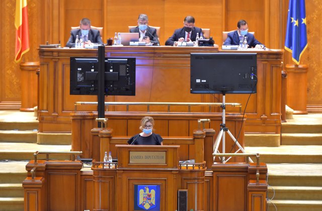 VIDEO Plenul reunit dezbate astăzi eliminarea pensiilor speciale ale parlamentarilor