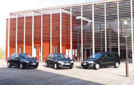 Ce ii lipsea Daciei? Culoarea neagra!