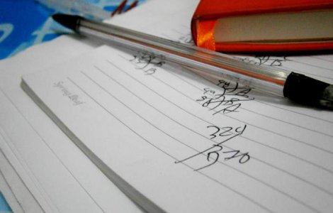 Notele mari au ajuns sa fie suspecte. "Frauda comandata politic" la Evaluarea Nationala