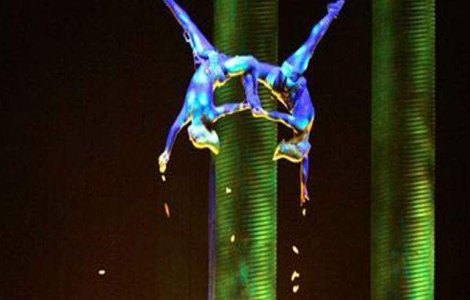 O acrobata a Cirque du Soleil a murit dupa ce a cazut in timpul spectacolului