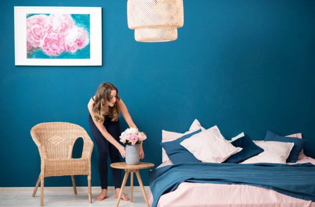 Păstrează ordinea în casa ta: 3 activități zilnice pentru un dormitor curat