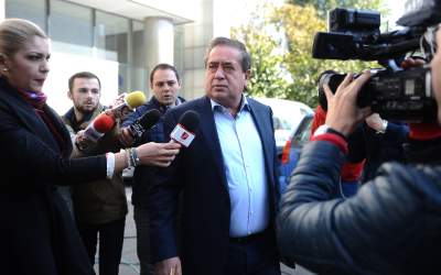 Ioan Niculae s-a întors în...