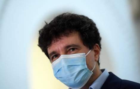 Nicuşor Dan: „A fost efectuat stimulentul pentru nou-născut”