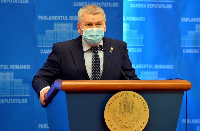 Florin Roman îi atacă dur pe miniștrii Sănătății și Economiei: „Veți avea pe conștiință multe firme distruse și slujbe pierdute!”