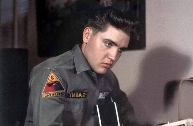 Elvis ar fi implinit astazi 75 de ani