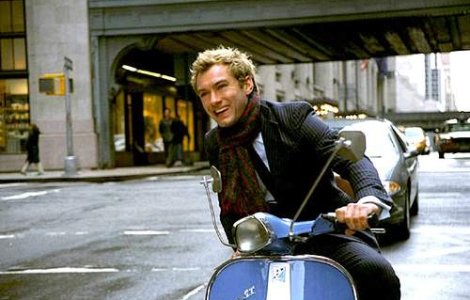  Video  Jude Law, plin de sange in &#39;Repo Men&#39;